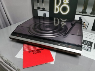 BEOGRAM 2200 TURNTABLE